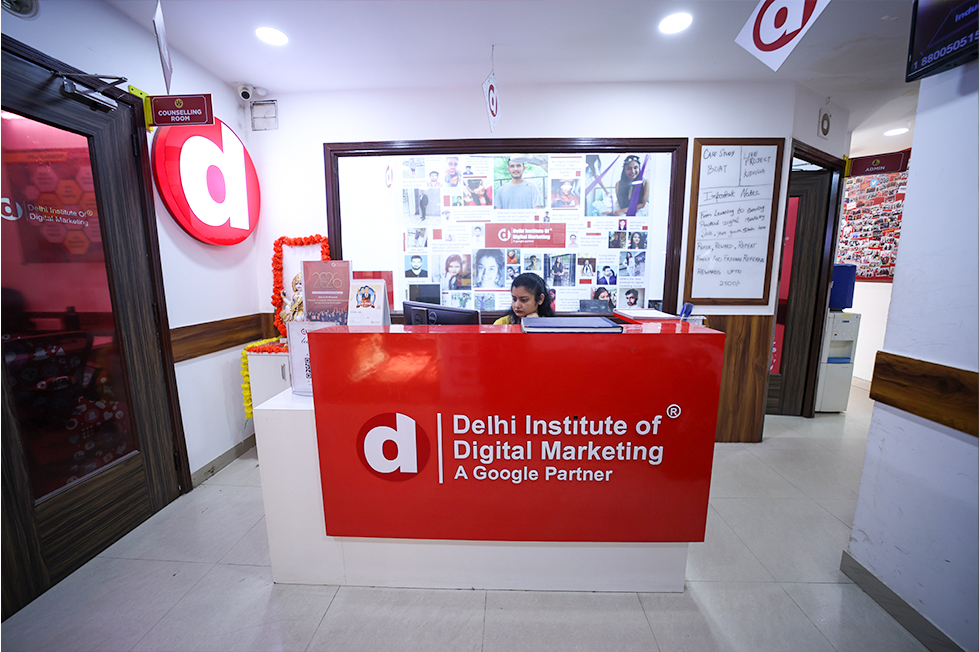 Digital marketing with AI course students in DIDM Gurgaon