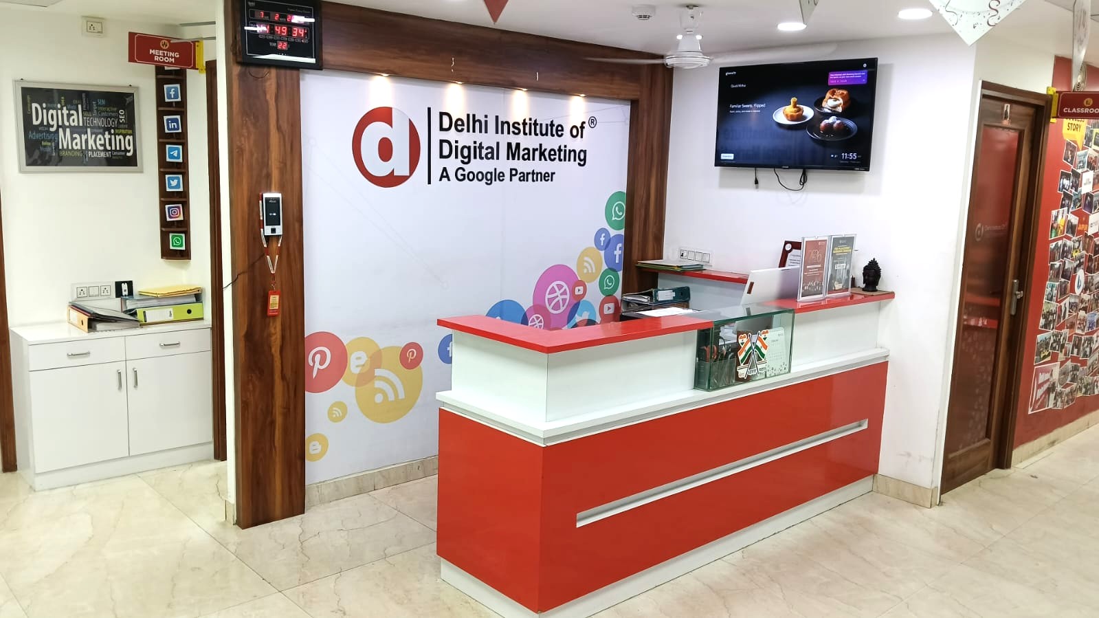 AI digital marketing course students at DIDM Pitampura branch